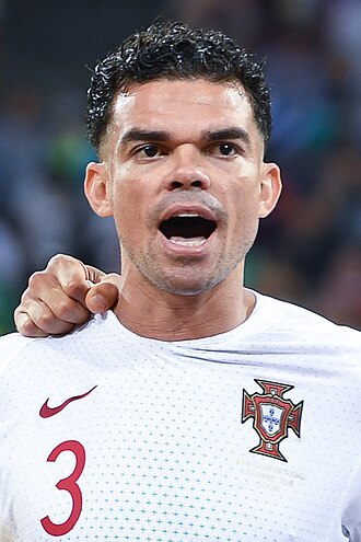 Pepe – Défenseur central | Retraité