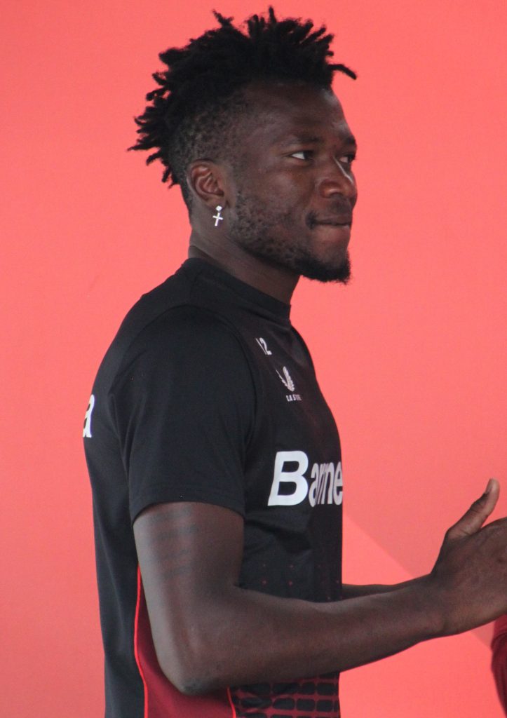 Edmond Tapsoba – Défenseur central | Bayer Leverkusen